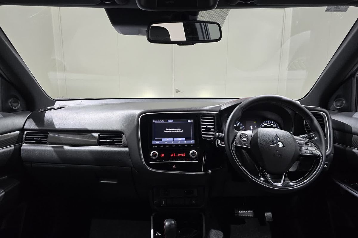 2020 Mitsubishi OUTLANDER OUTLANDER BLACK EDITION 7 SEAT (2WD) ZL2B46