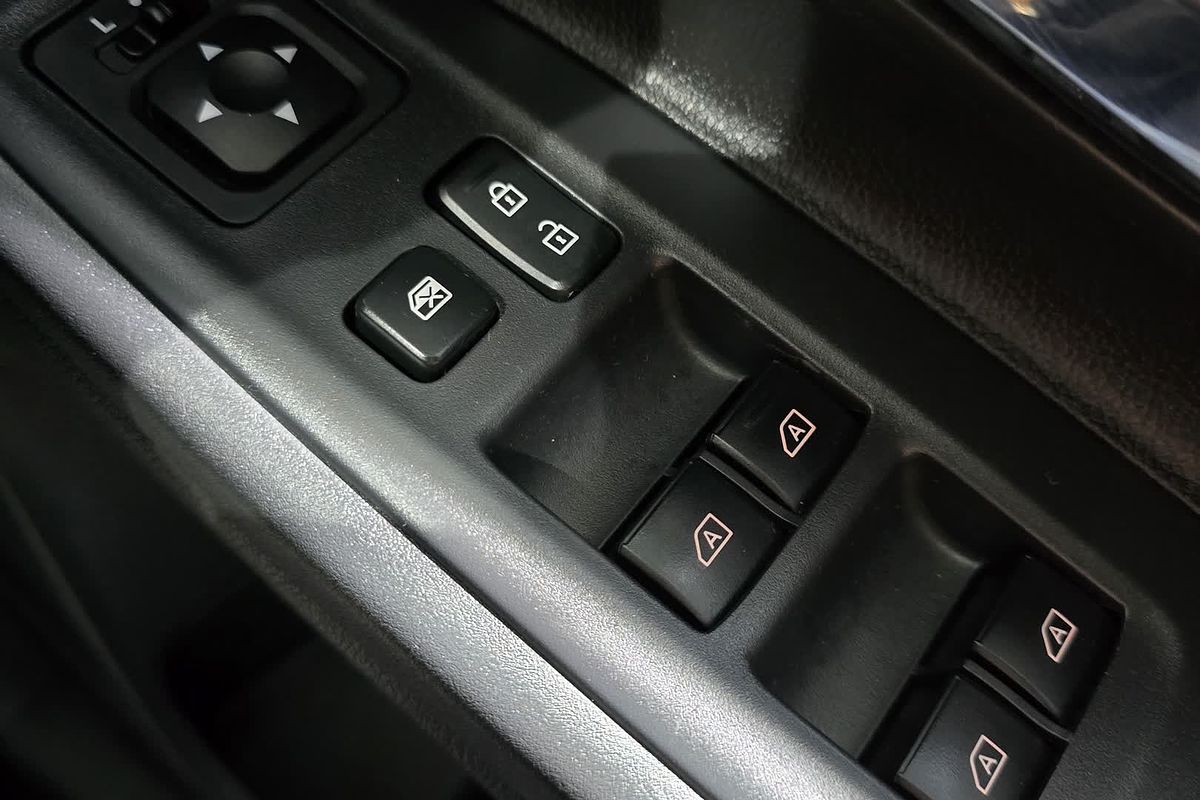 2020 Mitsubishi OUTLANDER OUTLANDER BLACK EDITION 7 SEAT (2WD) ZL2B46