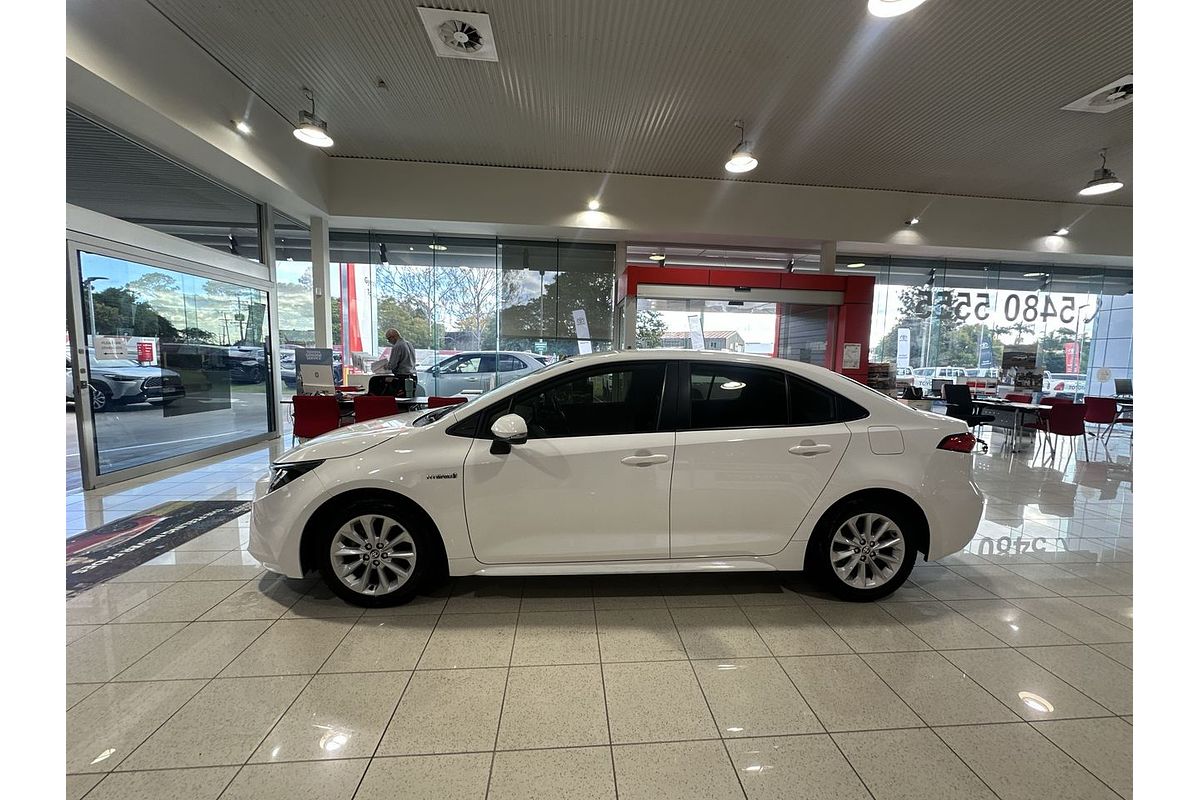 2022 Toyota Corolla Ascent Sport MZEA12R