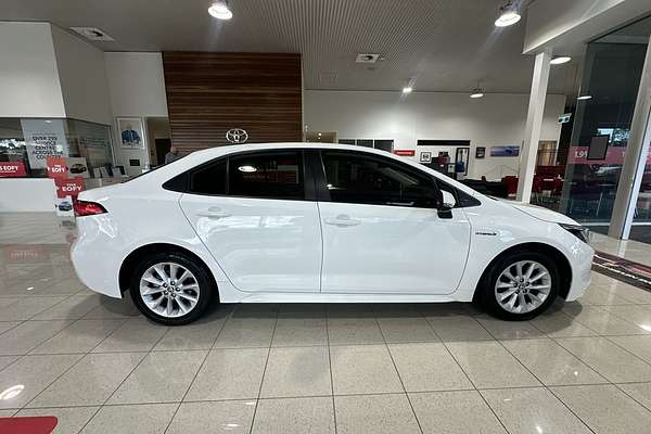 2022 Toyota Corolla Ascent Sport MZEA12R
