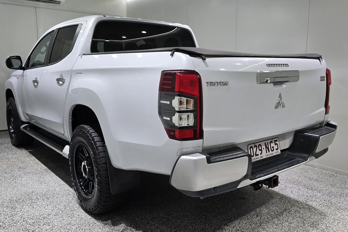 2021 Mitsubishi TRITON TRITON GLX-R (4x4) MR4V47 4X4