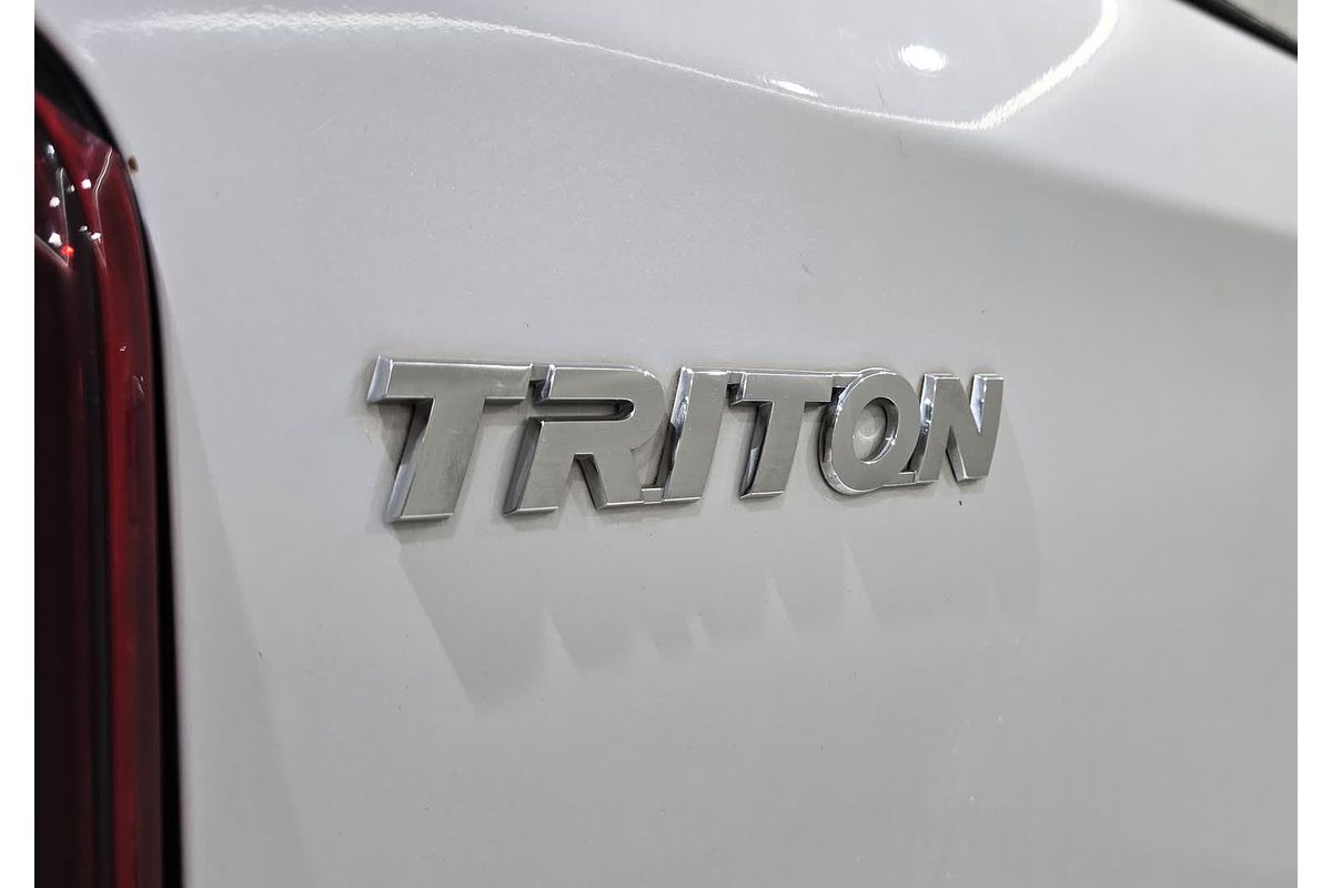 2021 Mitsubishi TRITON TRITON GLX-R (4x4) MR4V47 4X4