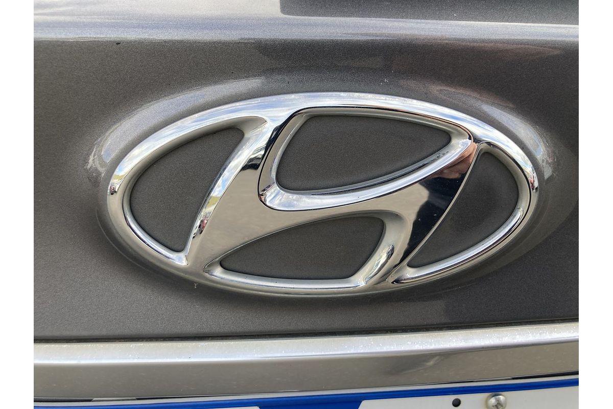 2020 Hyundai Santa Fe Highlander TM.2