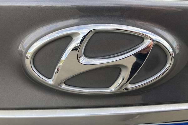 2020 Hyundai Santa Fe Highlander TM.2