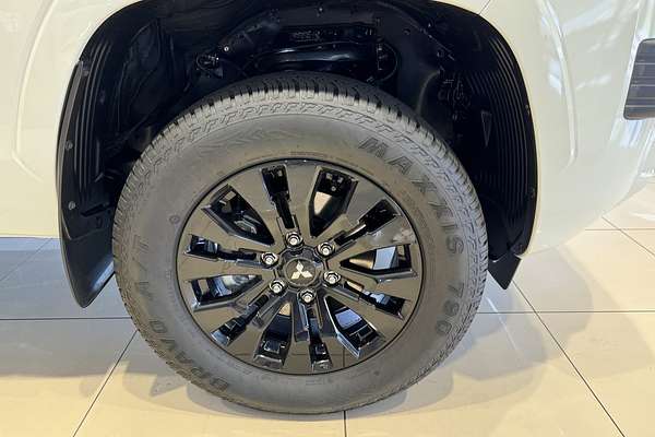 2025 Mitsubishi Triton GLX-R MV 4X4