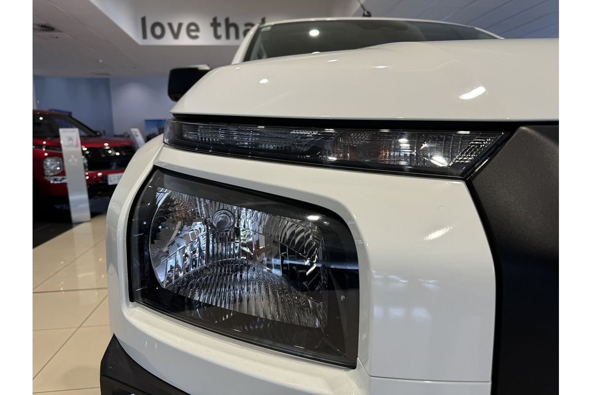 2025 Mitsubishi Triton GLX-R MV 4X4