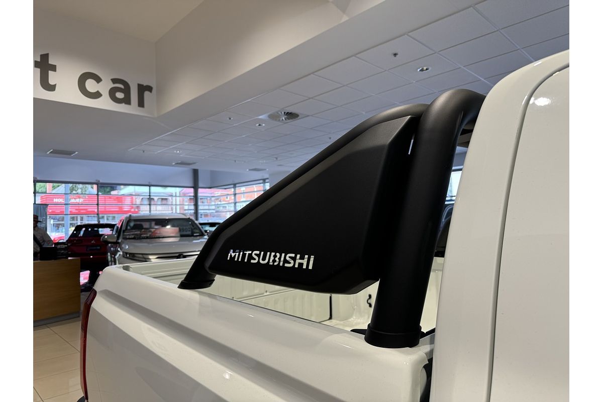 2025 Mitsubishi Triton GLX-R MV 4X4