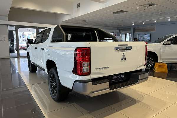 2025 Mitsubishi Triton GLX-R MV 4X4