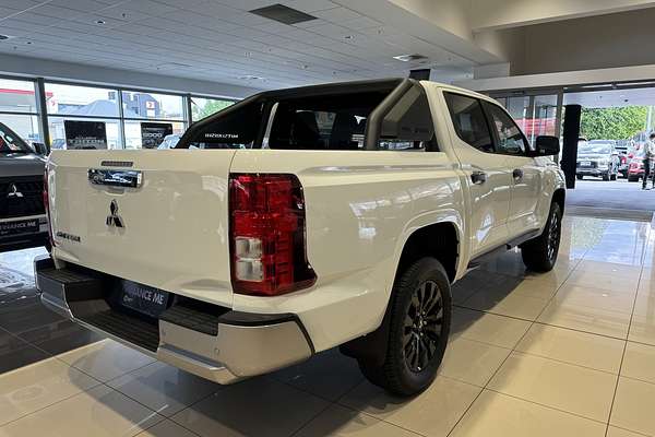 2025 Mitsubishi Triton GLX-R MV 4X4