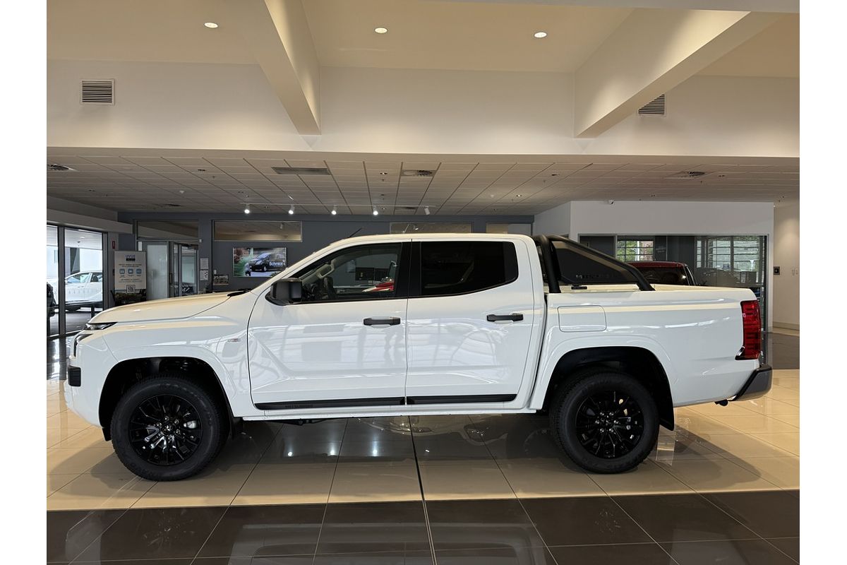 2025 Mitsubishi Triton GLX-R MV 4X4