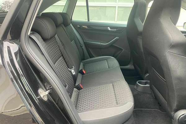 2018 SKODA Rapid NH