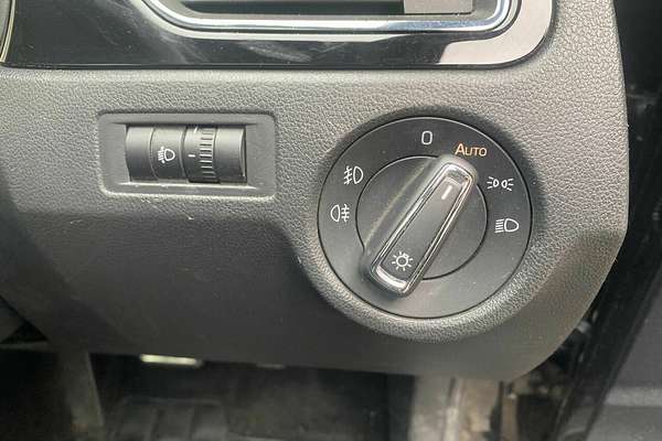 2018 SKODA Rapid NH