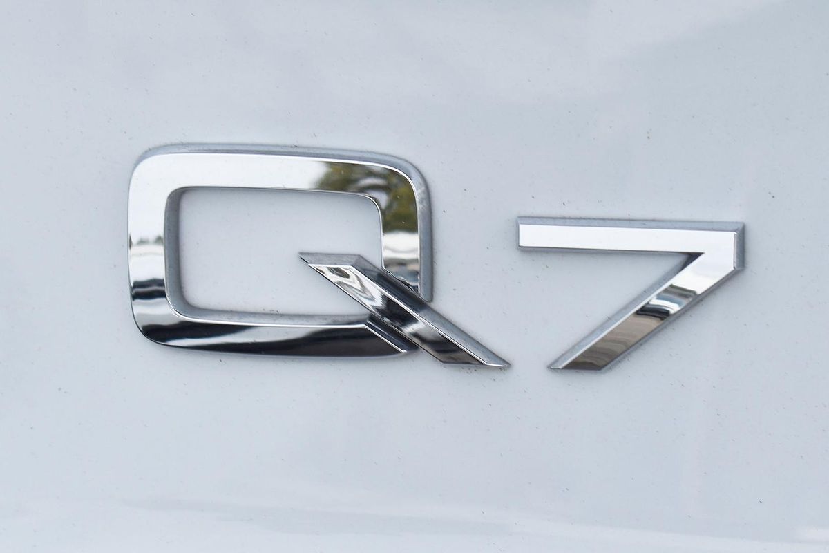 2021 Audi Q7 50 TDI S line 4M