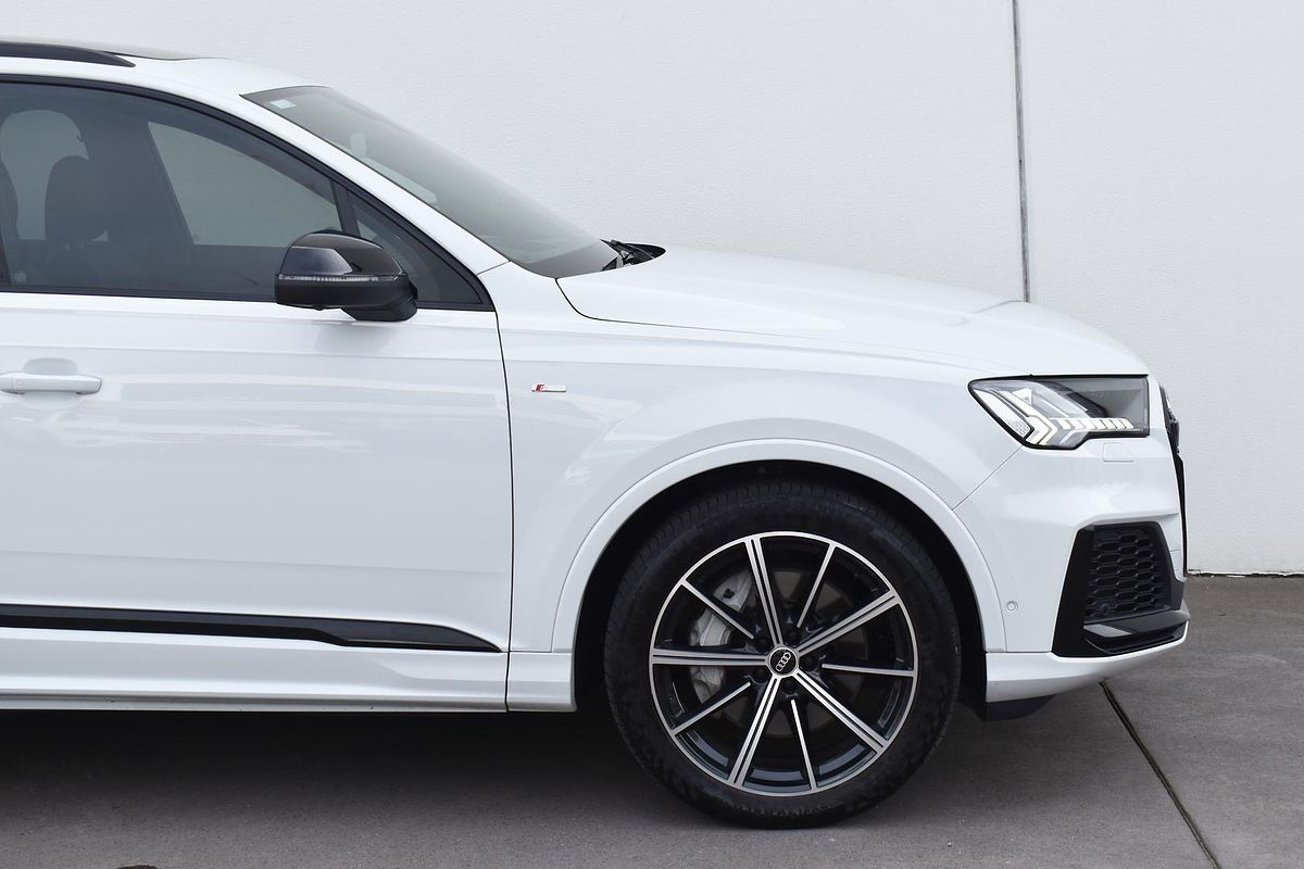 2021 Audi Q7 50 TDI S line 4M