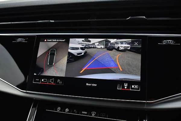 2021 Audi Q7 50 TDI S line 4M