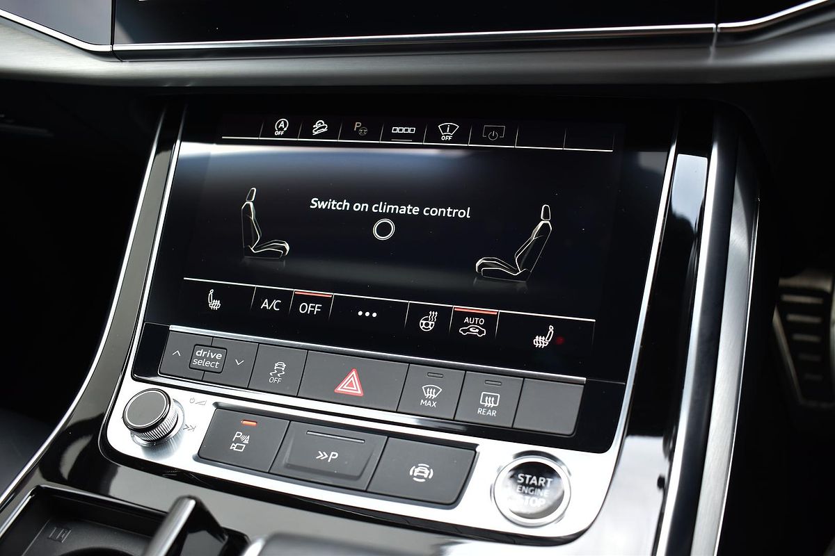 2021 Audi Q7 50 TDI S line 4M