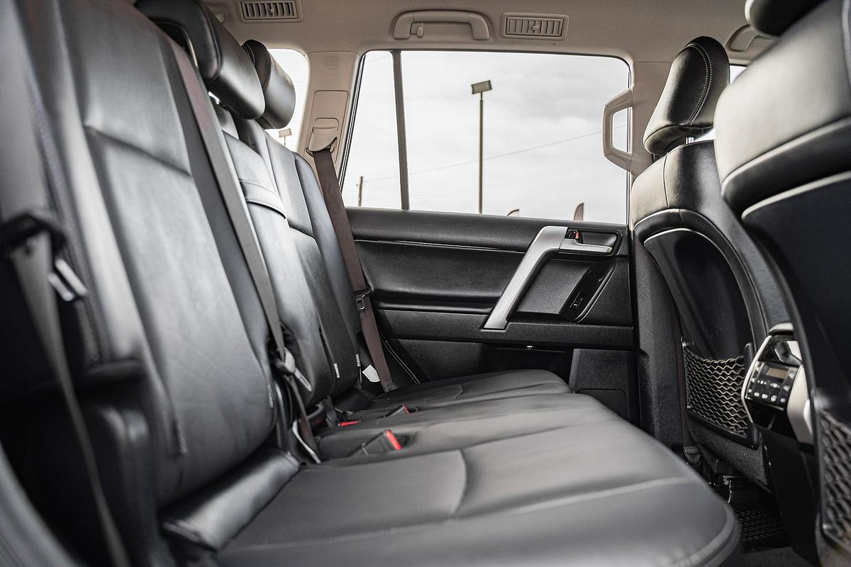 2023 Toyota Landcruiser Prado VX GDJ150R