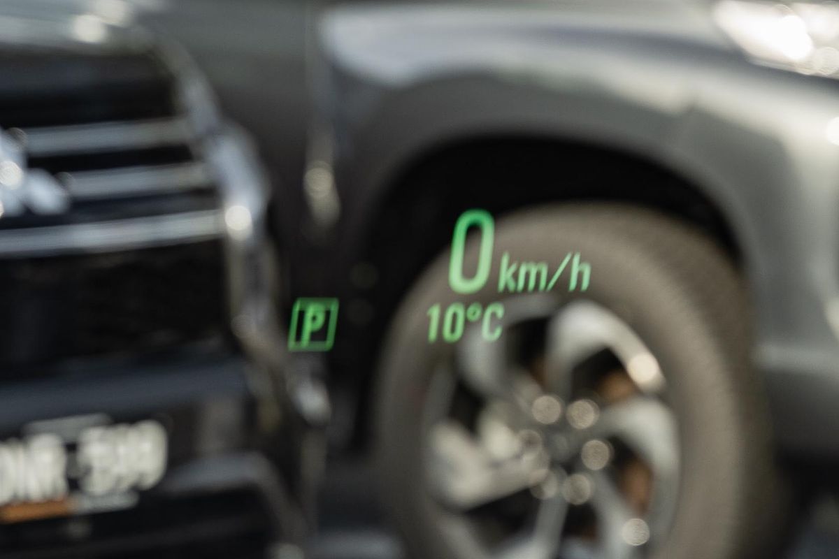 2016 Holden Commodore SV6 Black VF Series II