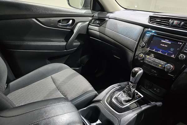 2022 Nissan X-TRAIL X-TRAIL ST (2WD) XT2PAST2