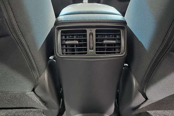 2022 Nissan X-TRAIL X-TRAIL ST (2WD) XT2PAST2