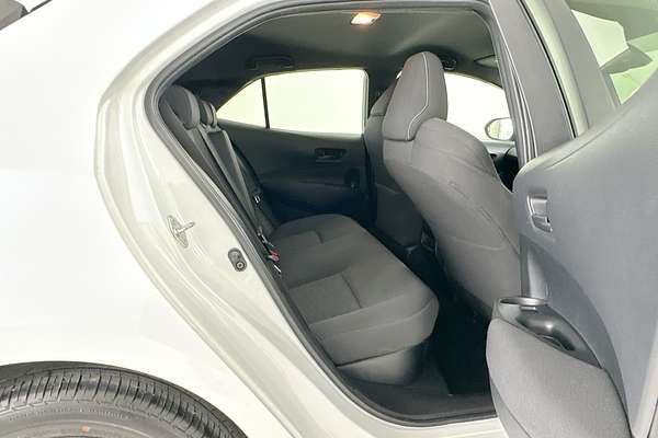 2022 Toyota Corolla Ascent Sport Hybrid ZWE211R