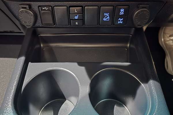 2022 Toyota Hilux Hilux 4x4 Rogue 2.8L T Diesel Automatic Double Cab GUN126R 4X4