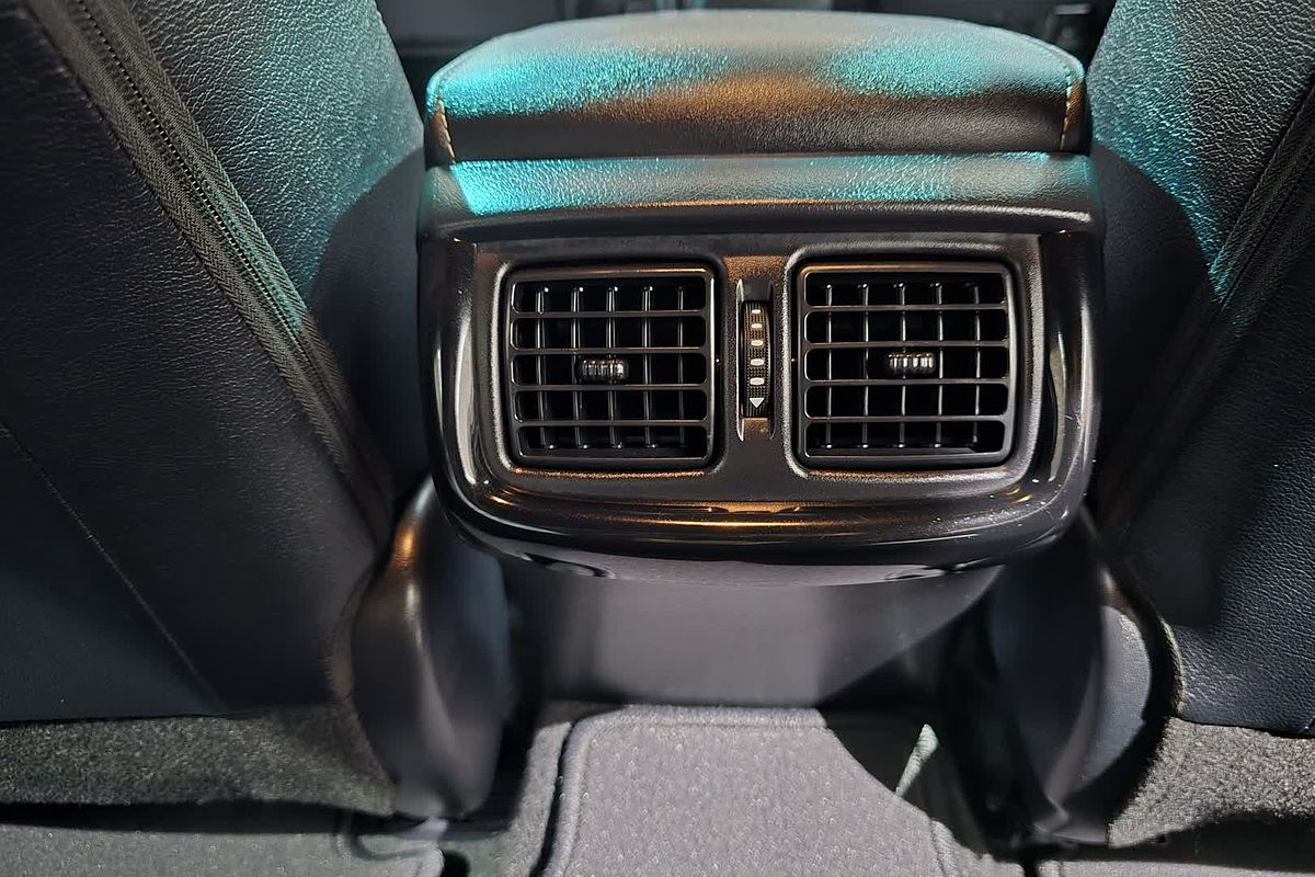 2022 Toyota Hilux Hilux 4x4 Rogue 2.8L T Diesel Automatic Double Cab GUN126R 4X4