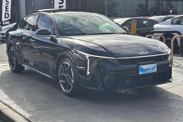 2025 Kia K4 GT-Line CL4m