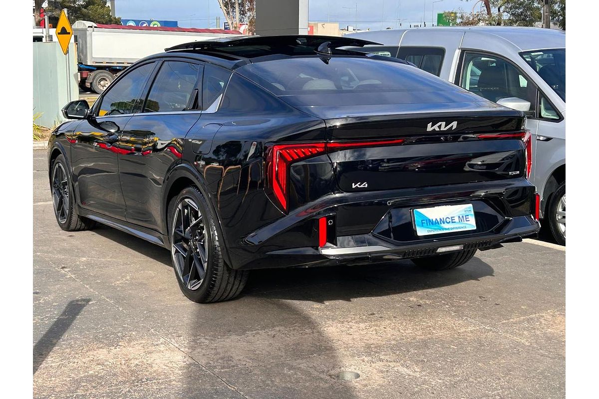 2025 Kia K4 GT-Line CL4m