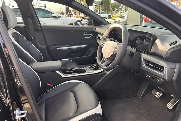 2025 Kia K4 GT-Line CL4m