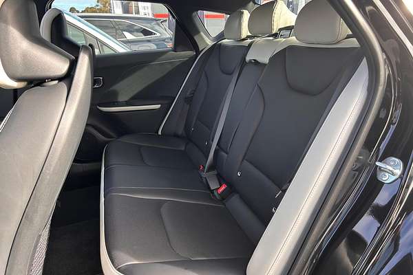 2025 Kia K4 GT-Line CL4m