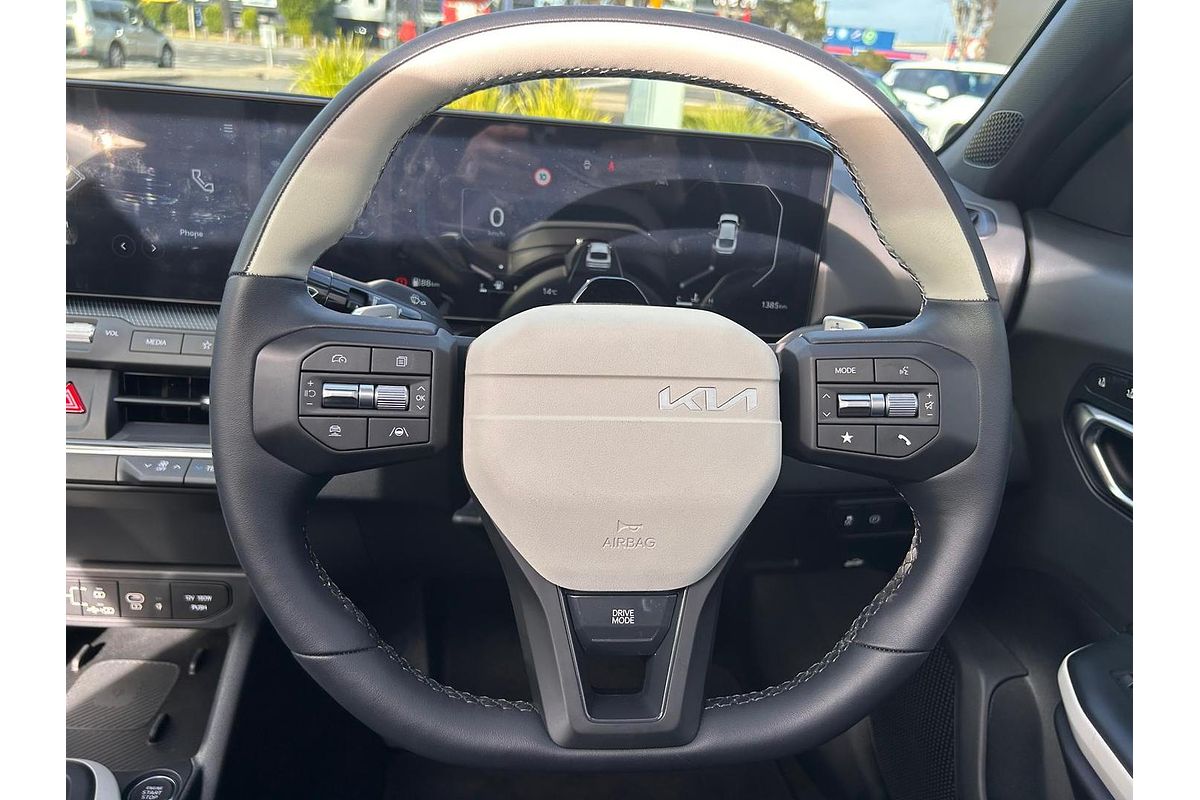 2025 Kia K4 GT-Line CL4m