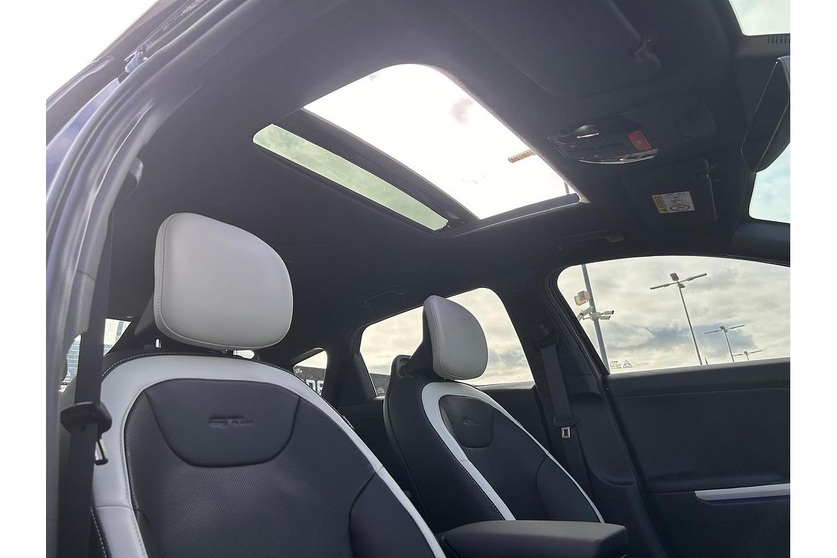 2025 Kia K4 GT-Line CL4m