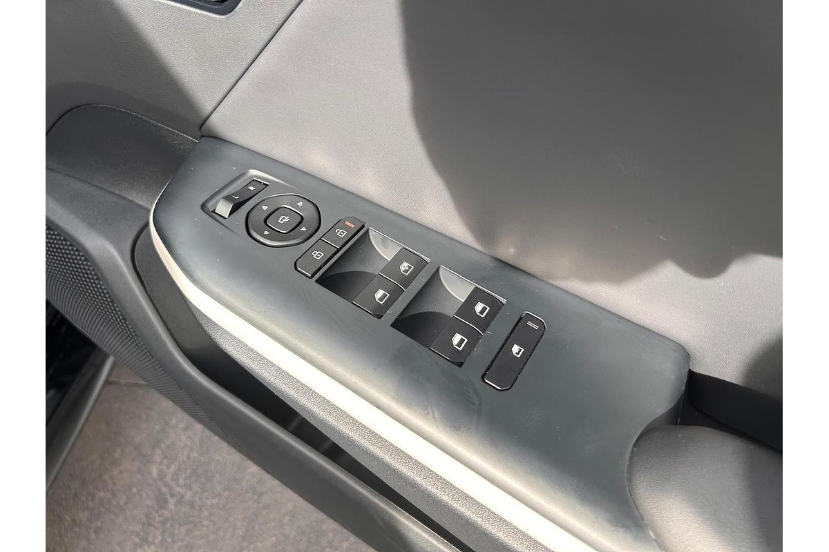2025 Kia K4 GT-Line CL4m
