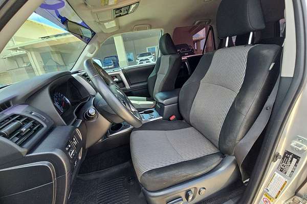 2017 Toyota 4Runner SR5