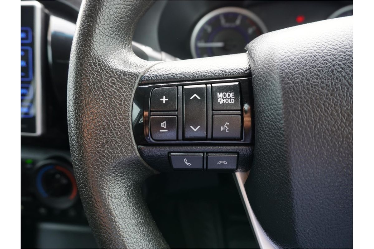 2019 Toyota Hilux SR GUN126R 4X4