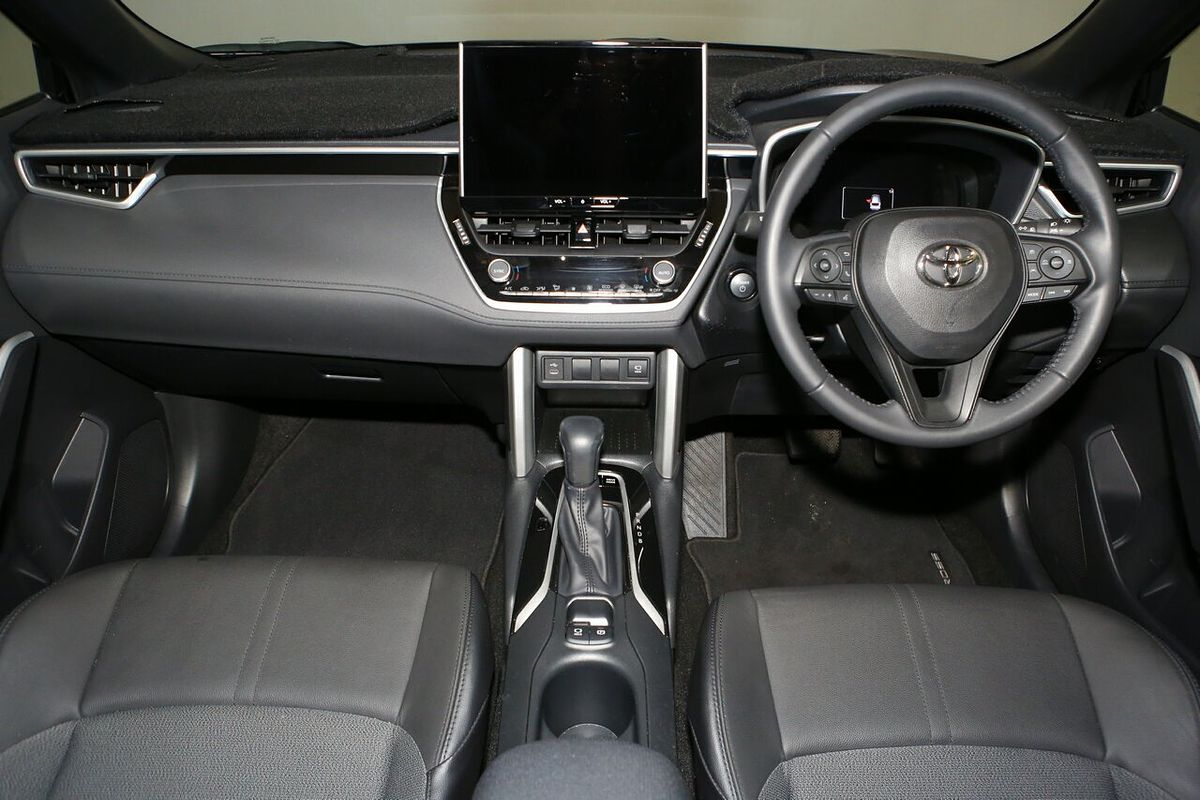 2024 Toyota Corolla Cross GXL MXGH10R