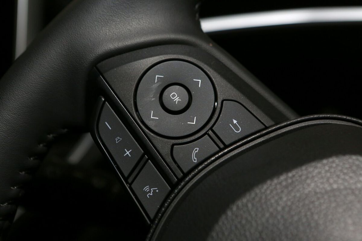 2024 Toyota Corolla Cross GXL MXGH10R