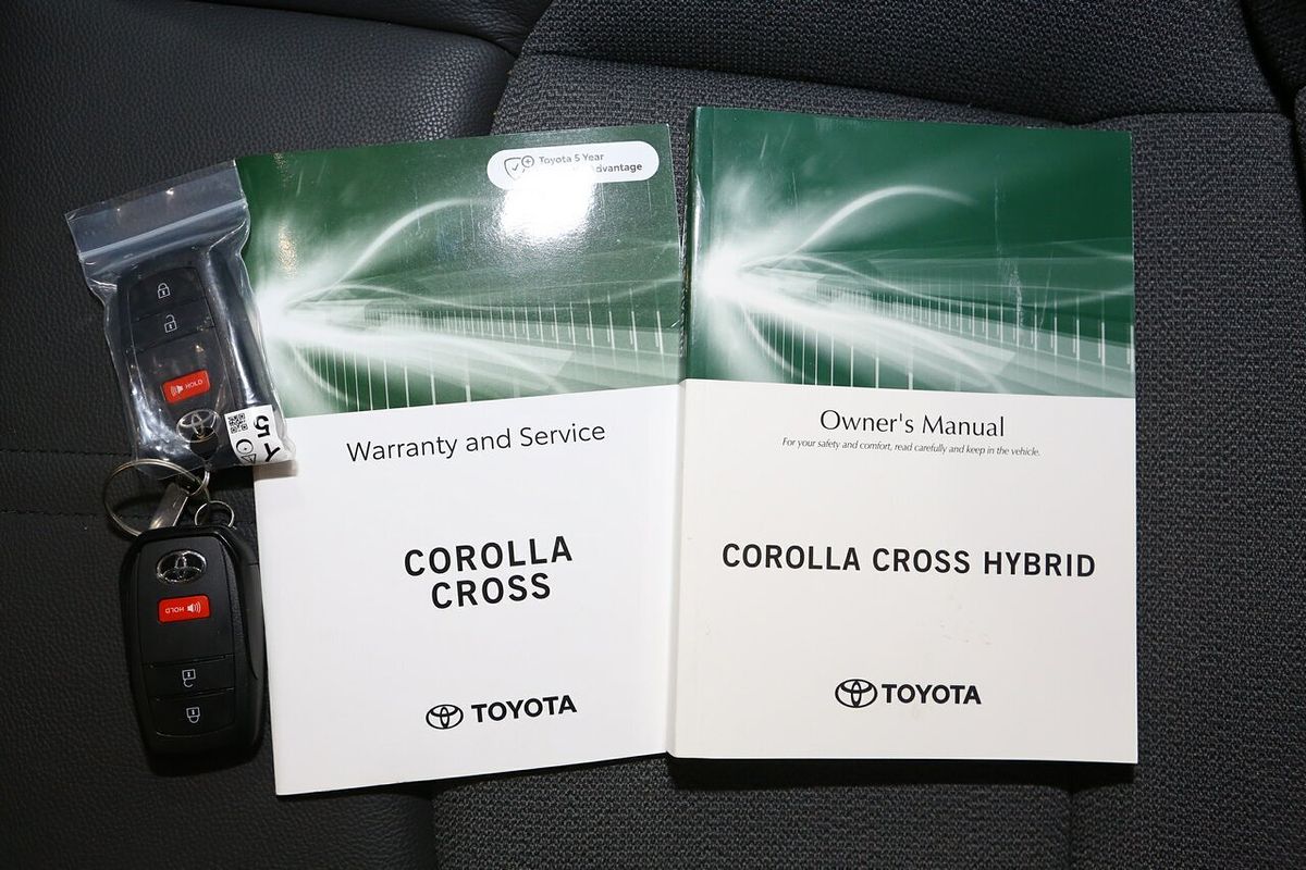 2024 Toyota Corolla Cross GXL MXGH10R