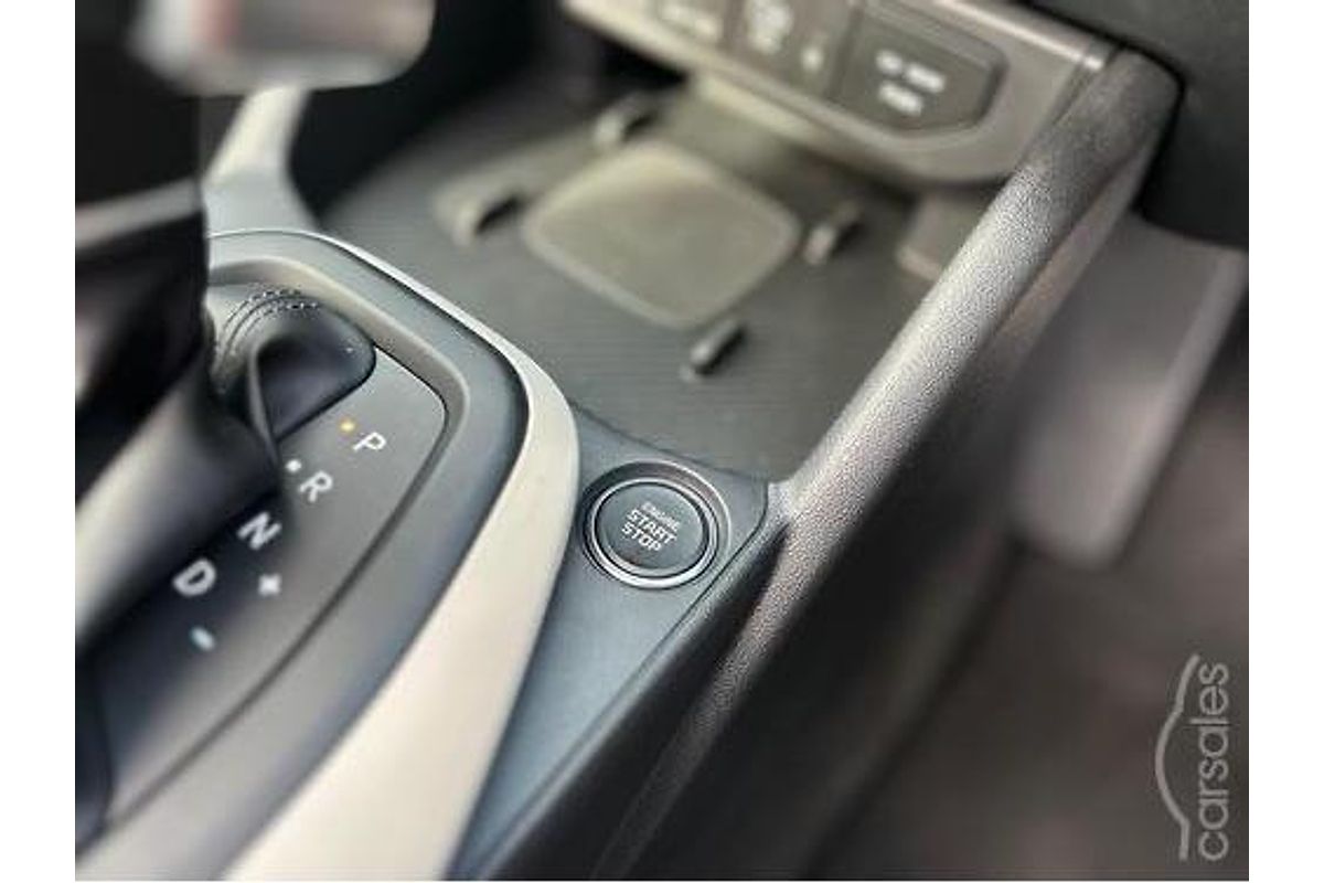2025 Kia K4 GT-Line CL4m