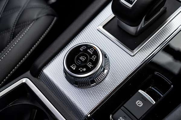 2023 Mitsubishi Outlander Exceed ZM