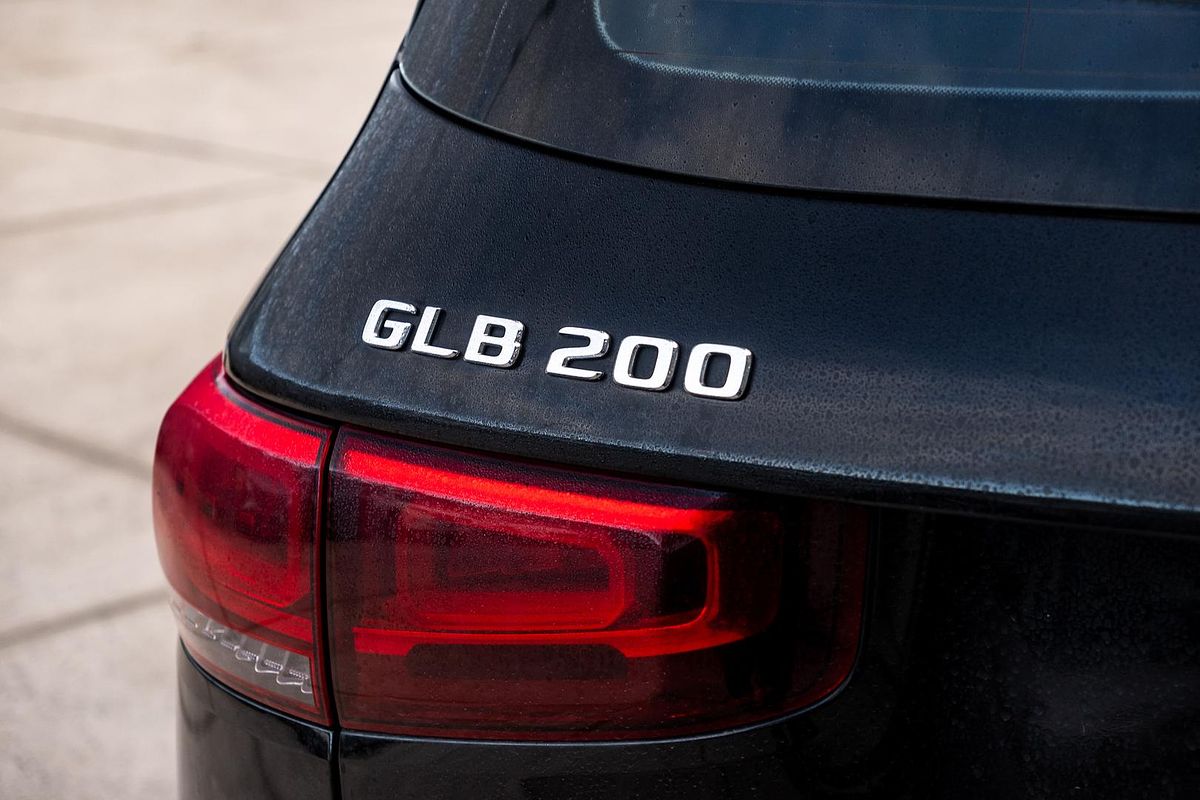 2021 Mercedes-Benz GLB-Class GLB200 X247