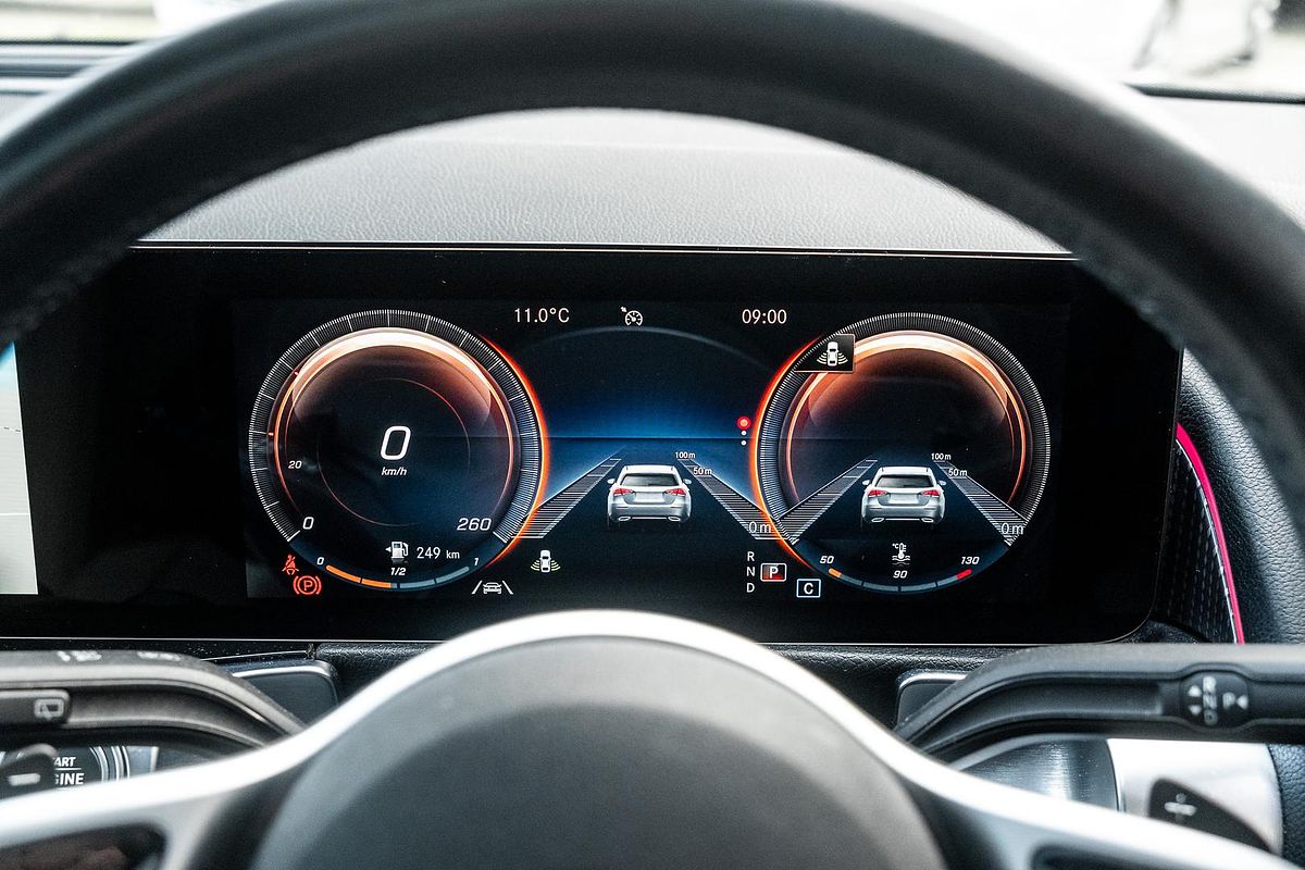 2021 Mercedes-Benz GLB-Class GLB200 X247