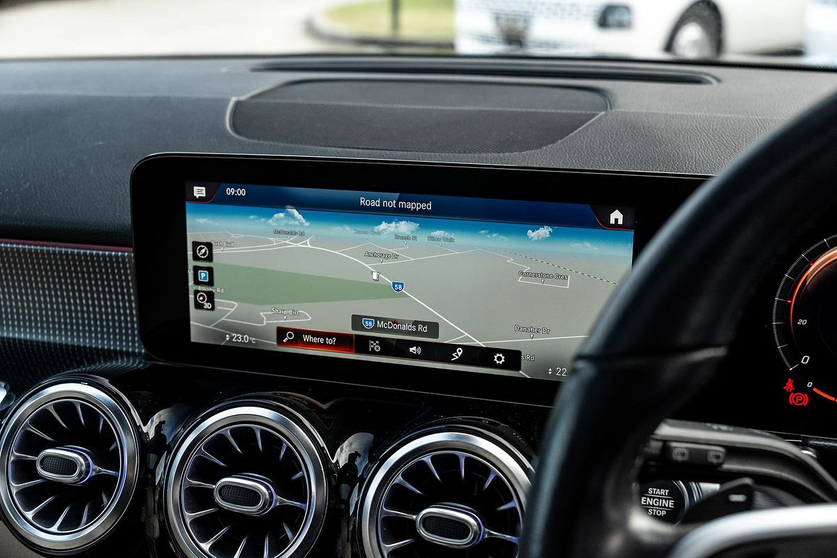 2021 Mercedes-Benz GLB-Class GLB200 X247