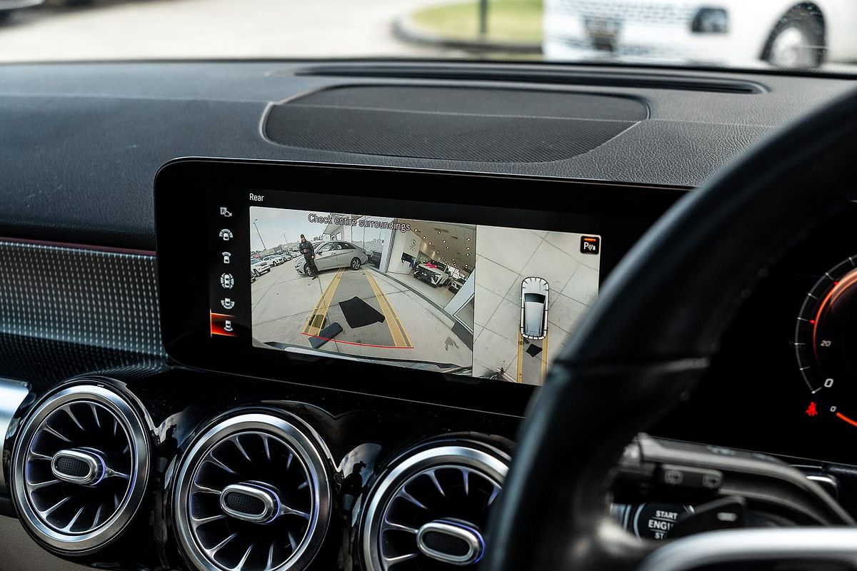 2021 Mercedes-Benz GLB-Class GLB200 X247