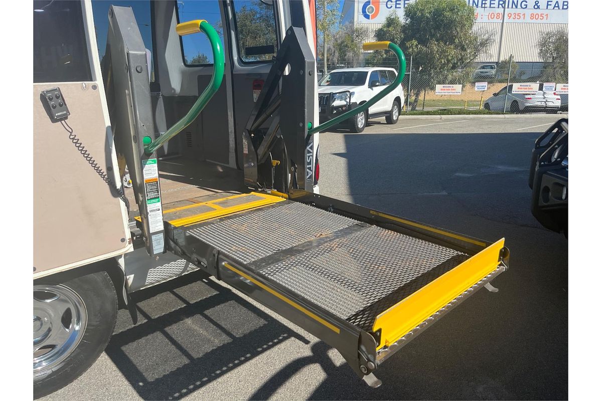 2013 Toyota Coaster Deluxe XZB50R