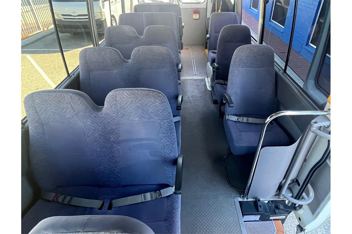 2013 Toyota Coaster Deluxe XZB50R