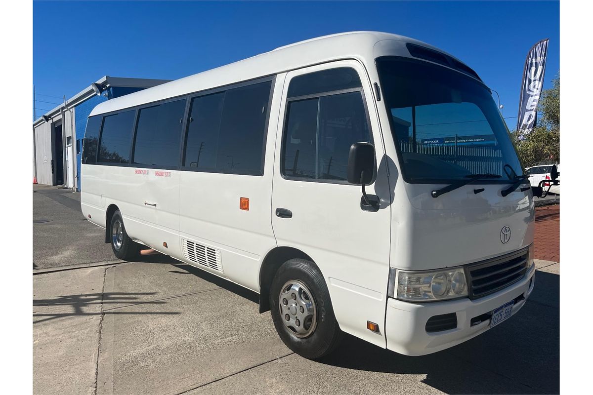 2013 Toyota Coaster Deluxe XZB50R