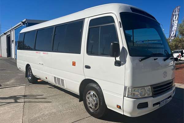 2013 Toyota Coaster Deluxe XZB50R