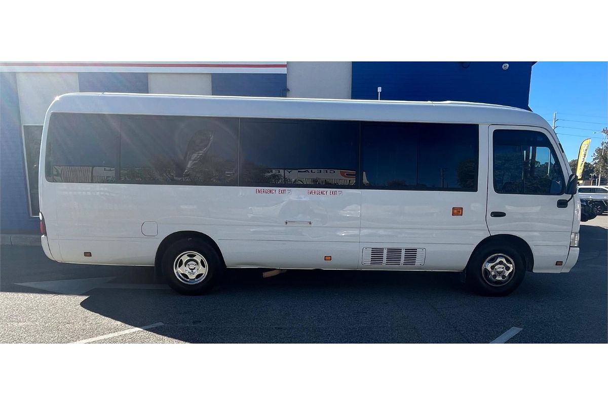 2013 Toyota Coaster Deluxe XZB50R